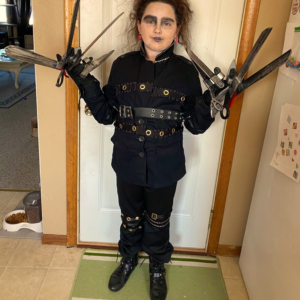 Homemade Edward Scissorhands costume